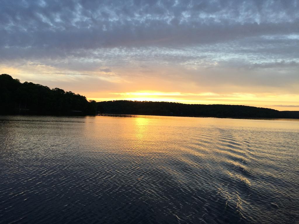 Little Hawk Resort&Marina Algonquin Highlands Exterior foto