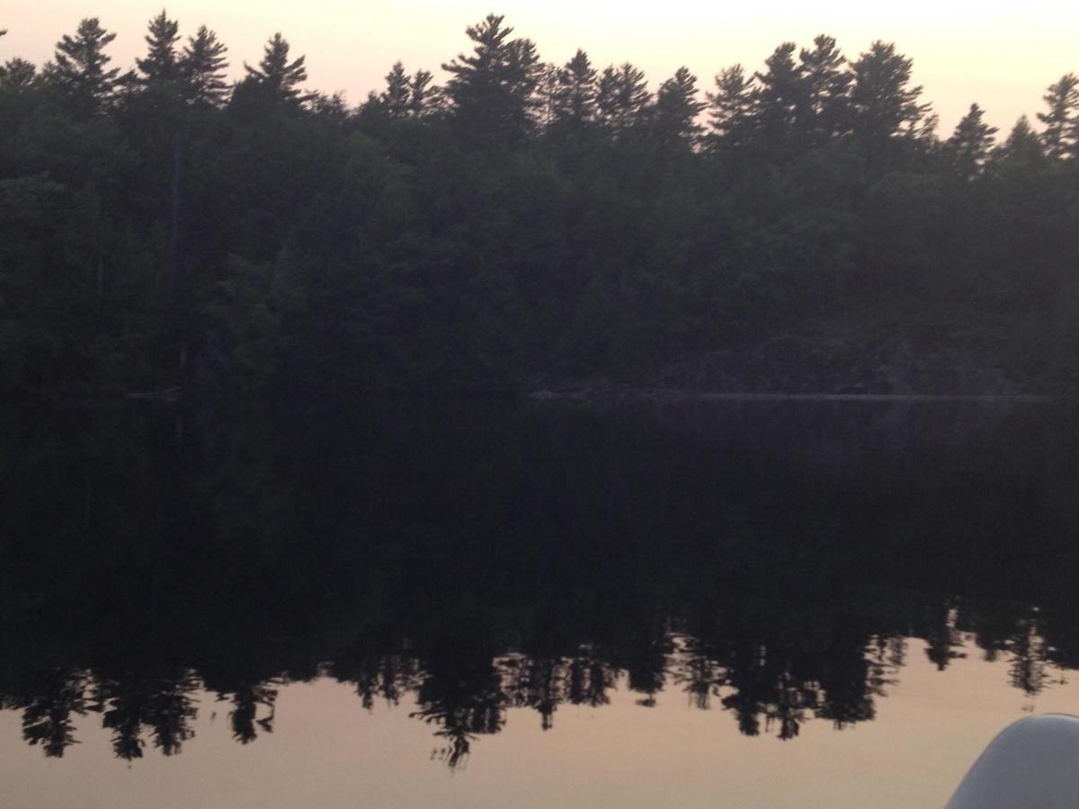 Little Hawk Resort&Marina Algonquin Highlands Exterior foto